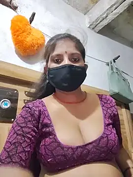 Snapshot of Daisygirl9 chatting on 10, 6, 2026 Daisygirl9 online show from 10, 6, 2026