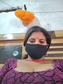 Snapshot of Daisygirl9 chatting on 12, 7, 2026 Daisygirl9 online show from 12, 7, 2026