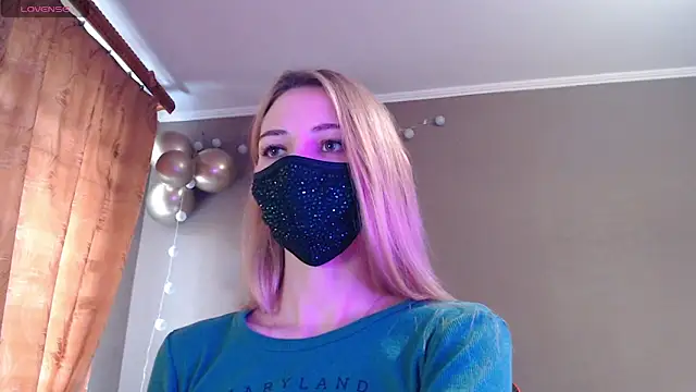 Iris lave online show from 10, 11, 2025