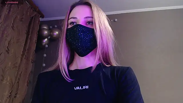 Iris lave online show from 11, 11, 2025