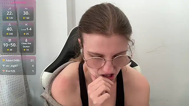 BustyKellyXXX online show from 11, 3, 2026