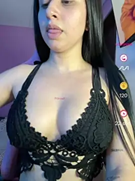 Snapshot of lucy_grey25 chatting on 15, 7, 2026 lucy grey25 online show from 15, 7, 2026