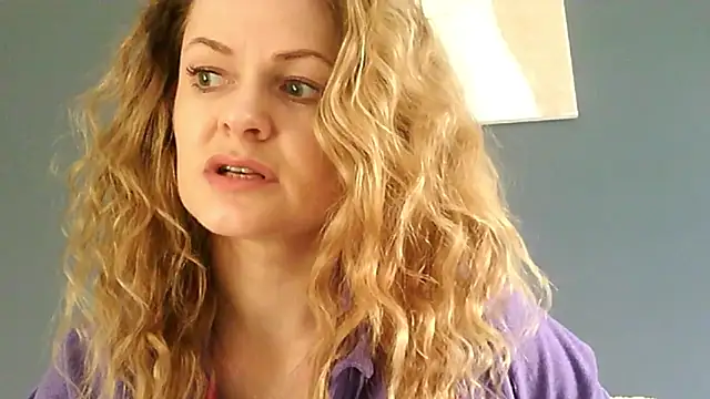 Ginger-bb online show from 9, 4, 2026