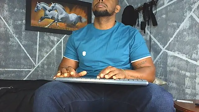 Snapshot of big_blackmen19 chatting on 28, 4, 2026 big blackmen19 online show from 28, 4, 2026