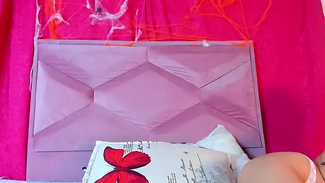 BellaaRossy online show from 20, 10, 2025