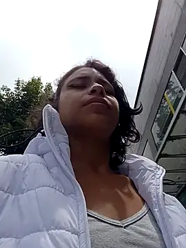 Snapshot of Tendercouple1 chatting on 17, 9, 2025 Tendercouple1 online show from 17, 9, 2025