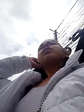 Snapshot of Tendercouple1 chatting on 20, 10, 2025 Tendercouple1 online show from 20, 10, 2025