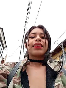 Snapshot of Tendercouple1 chatting on 27, 11, 2025 Tendercouple1 online show from 27, 11, 2025