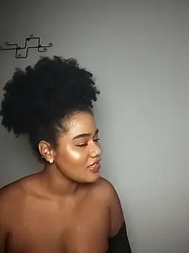 Maaaar  online show from 23, 11, 2025