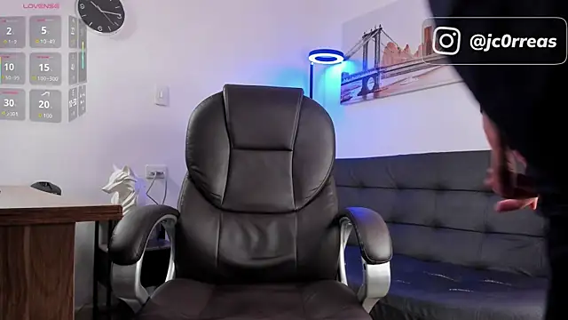  Juanes online show from 16, 12, 2025