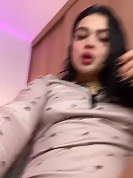 Snapshot of DulceDuarte chatting on 15, 1, 2026 DulceDuarte online show from 15, 1, 2026