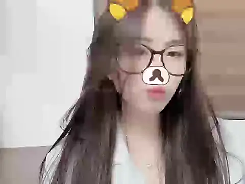 Amelia-babee online show from 23, 9, 2025