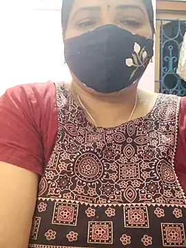 lathikaqueentamil online show from 5, 10, 2025