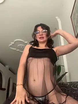 Snapshot of DavidAndClare chatting on 24, 2, 2026 DavidAndClare online show from 24, 2, 2026