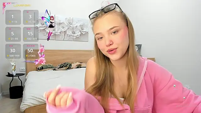 flooora 0 online show from 10, 10, 2025