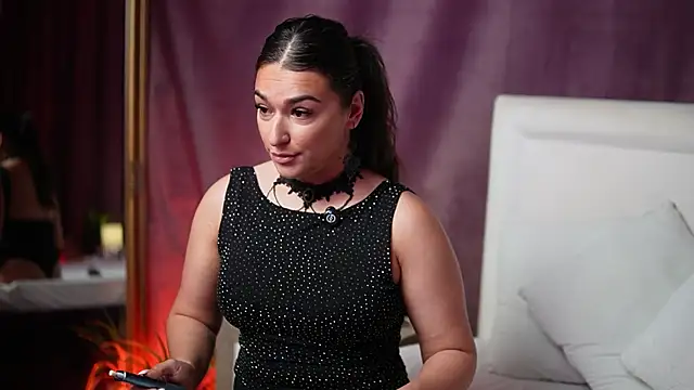 Snapshot of EmmaDallas chatting on 30, 6, 2026 EmmaDallas online show from 30, 6, 2026