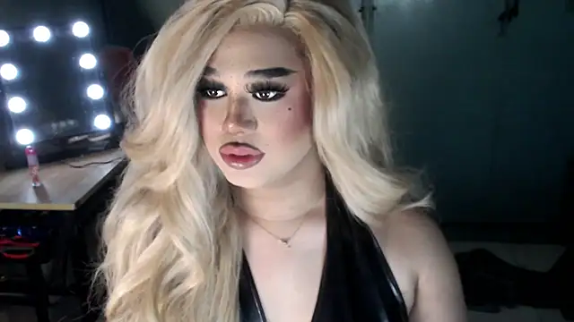 dangerouswomanx online show from 8, 4, 2026