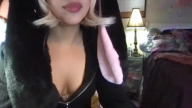 nekowaifuuu online show from 22, 10, 2025