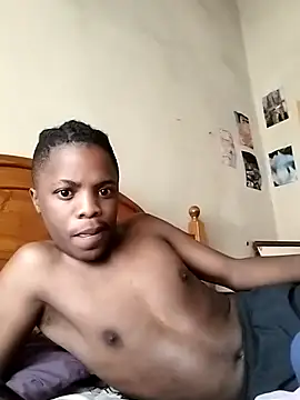 Snapshot of young21za chatting on 21, 9, 2025 young21za online show from 21, 9, 2025