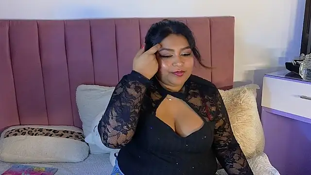 Hela Collins online show from 11, 4, 2026