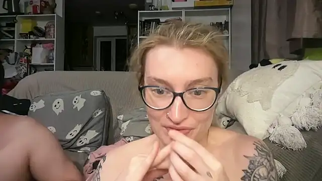 Snapshot of harleyblair chatting on 19, 6, 2026 harleyblair online show from 19, 6, 2026