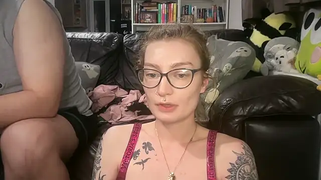 Snapshot of harleyblair chatting on 15, 7, 2026 harleyblair online show from 15, 7, 2026