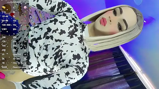 Snapshot of HANNAH_BACKERS chatting on 5, 12, 2025 HANNAH BACKERS online show from 5, 12, 2025