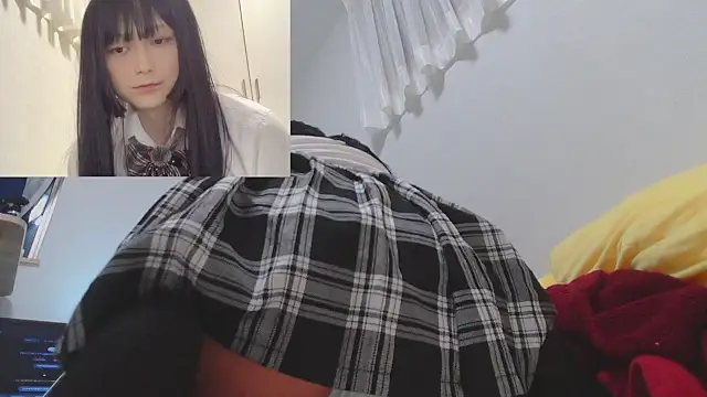 Mia032 online show from 12, 9, 2025