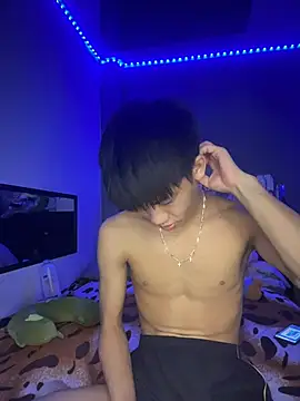 Snapshot of Kailertwink chatting on 19, 4, 2026 Kailertwink online show from 19, 4, 2026
