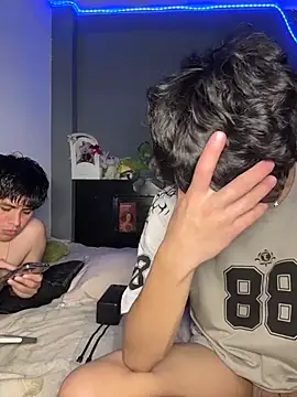 Snapshot of Kailertwink chatting on 1, 7, 2026 Kailertwink online show from 1, 7, 2026