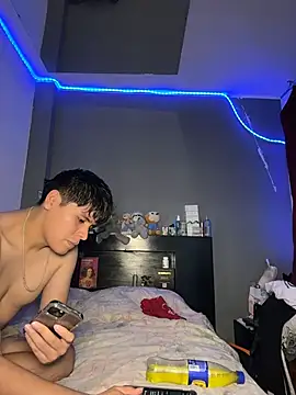 Snapshot of Kailertwink chatting on 6, 7, 2026 Kailertwink online show from 6, 7, 2026