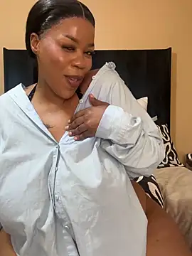 THICKBUNNYCHICKxxx online show from 26, 4, 2026