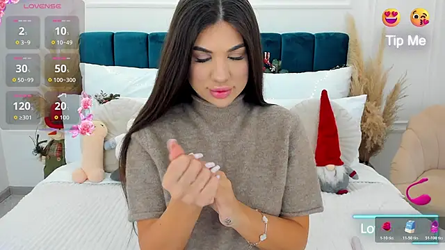 MonCarla online show from 15, 12, 2025