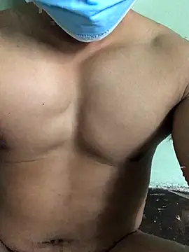 Snapshot of Huynh-duc-huy chatting on 11, 11, 2025 Huynh-duc-huy online show from 11, 11, 2025