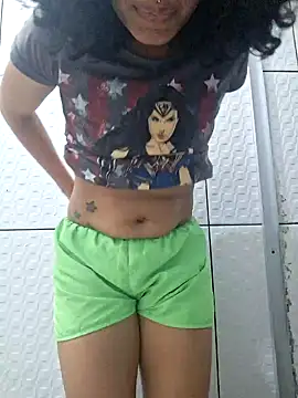 Snapshot of RavenShyfit chatting on 20, 10, 2025 RavenShyfit online show from 20, 10, 2025