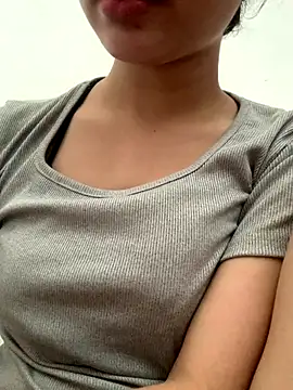 Nguyenha11 online show from 16, 9, 2025