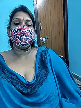 Snapshot of sutari84 chatting on 19, 9, 2025 sutari84 online show from 19, 9, 2025