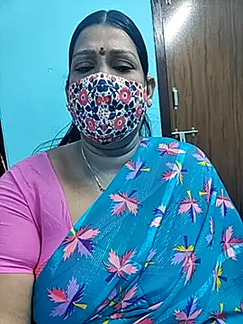 Snapshot of sutari84 chatting on 24, 9, 2025 sutari84 online show from 24, 9, 2025