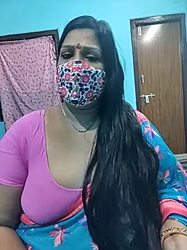 Snapshot of sutari84 chatting on 24, 9, 2025 sutari84 online show from 24, 9, 2025