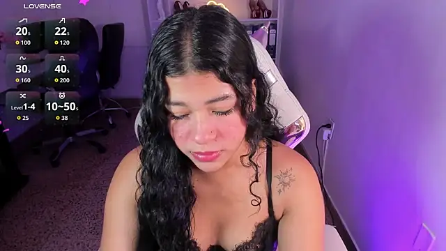 Snapshot of Ivy_nt chatting on 19, 9, 2025 Ivy nt online show from 19, 9, 2025