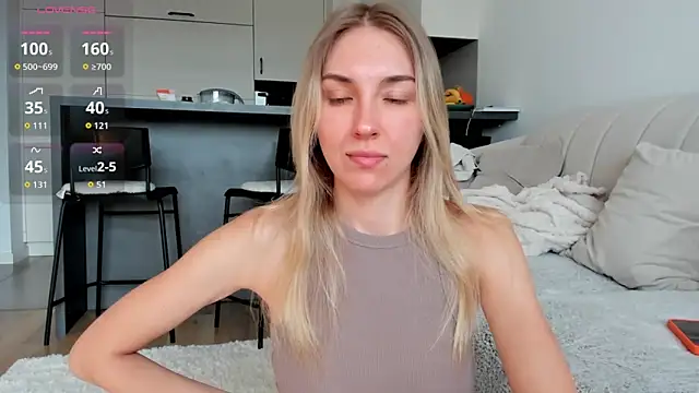 Snapshot of Sunny_Rina_ chatting on 10, 4, 2026 Sunny Rina online show from 10, 4, 2026