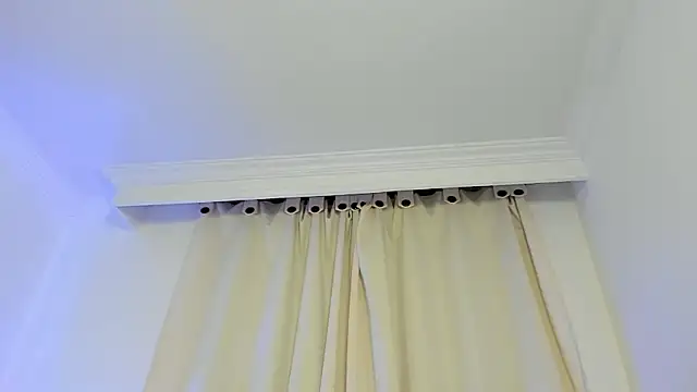 Snapshot of canelleGarces chatting on 13, 2, 2026 canelleGarces online show from 13, 2, 2026