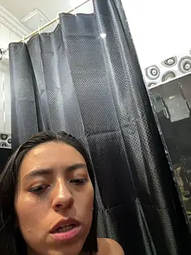 canelleGarces online show from 19, 7, 2026