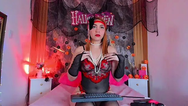 MIIRANDAHOT online show from 16, 10, 2025