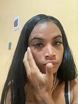 lareynazendeya xh online show from 31, 3, 2026