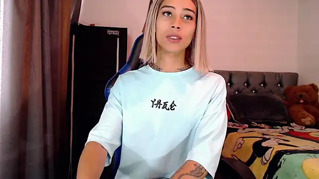 Sweet-Cris online show from 29, 9, 2025