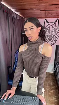 Snapshot of Sweet-Cris chatting on 15, 6, 2026 Sweet-Cris online show from 15, 6, 2026