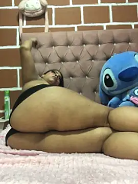 Rachellcooperrr online show from 5, 3, 2026