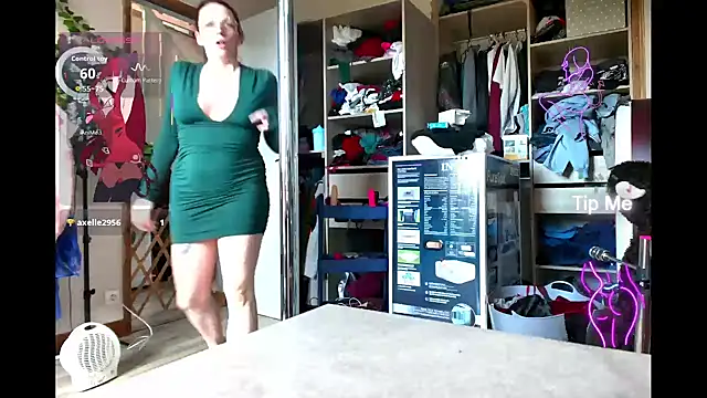 Snapshot of rubystrip chatting on 19, 11, 2025 rubystrip online show from 19, 11, 2025