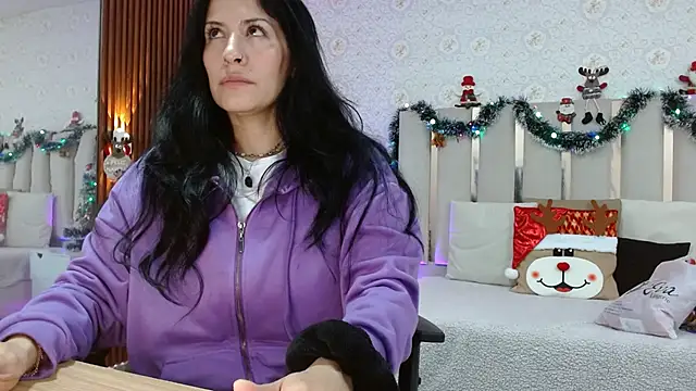 Snapshot of BLUE_TAY1 chatting on 29, 11, 2025 BLUE TAY1 online show from 29, 11, 2025